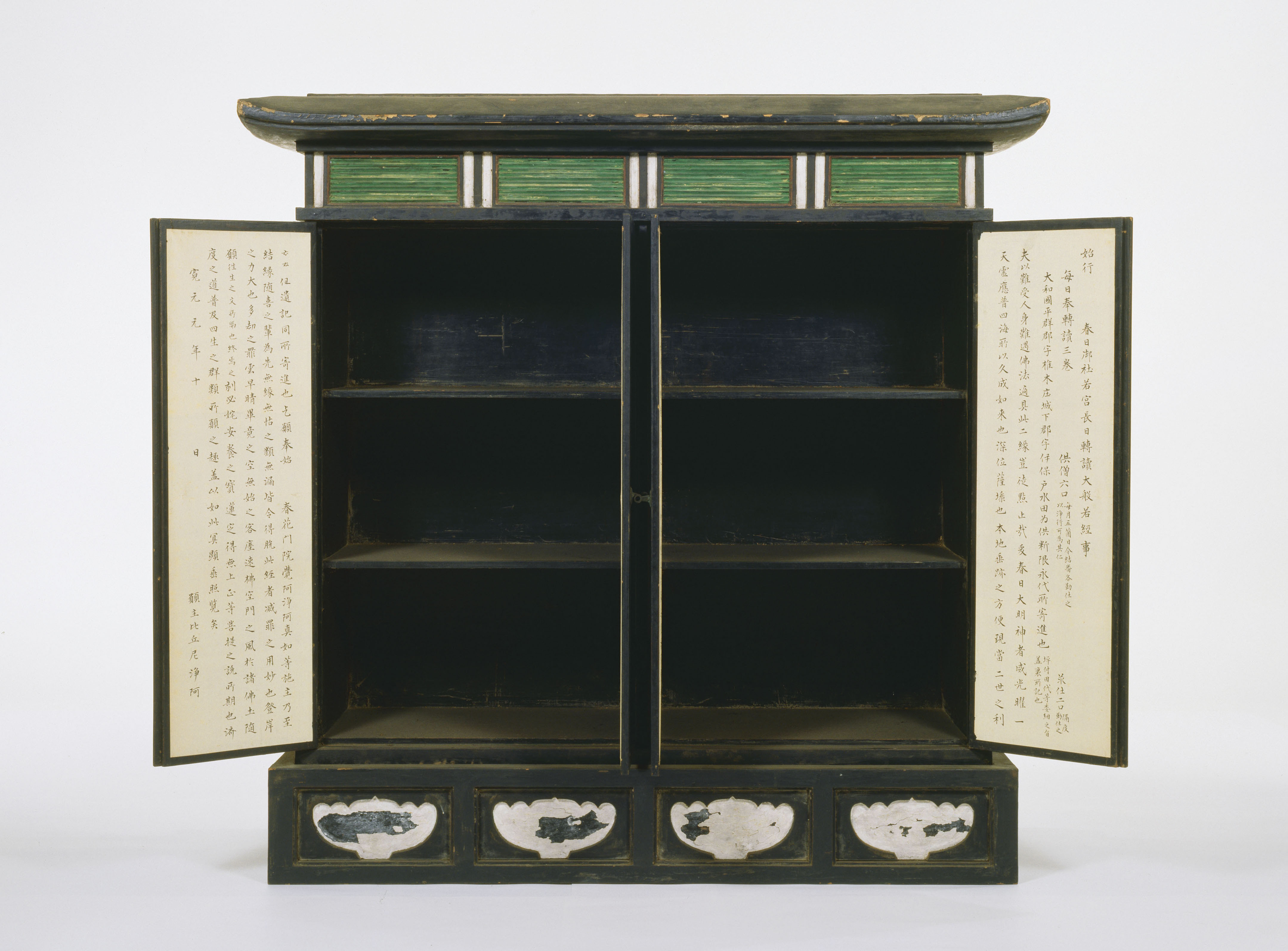 厨子（春日若宮大般若経厨子模造）｜奈良国立博物館