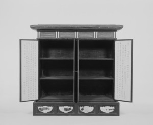 厨子（春日若宮大般若経厨子模造）_2