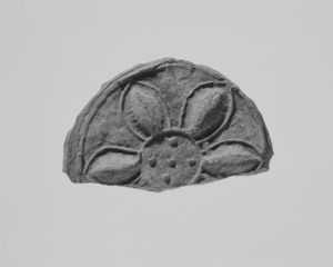 素弁六弁軒丸瓦（東京都大丸瓦窯出土）_1