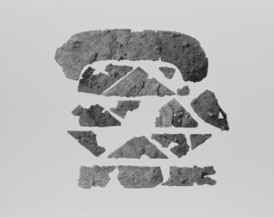 鉄三角板革綴短甲（奈良県五條猫塚古墳出土）_12