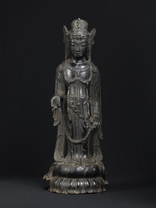 観音菩薩立像_8