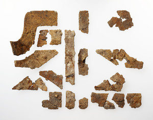 鉄三角板革綴短甲（奈良県五條猫塚古墳出土）_1