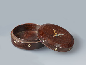 戴勝文木画合子　木内省古作（木内家三代資料のうち）_1