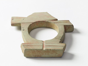 Hoe-shaped stone bracelet (Objects from Hokuwajōnan tumulus, Excavated from Northern Nara or Southern Kyoto)_2