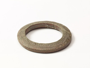 Stone bracelet (Objects from Hokuwajōnan tumulus, Excavated from Northern Nara or Southern Kyoto)