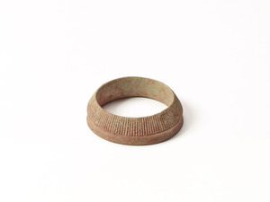 Stone bracelet (Objects from Hokuwajōnan tumulus, Excavated from Northern Nara or Southern Kyoto)