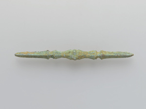 Tokkosho (Halberd with single prongs at both ends), (Excavated presumably from sutra mound at Nagato-Ichinomiya, Yamaguchi)_0