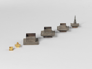 銀製層塔形舎利容器及び金製内容器_2