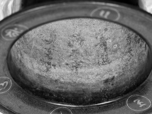 銅製銀象嵌梵字宝相華唐草文香炉_10